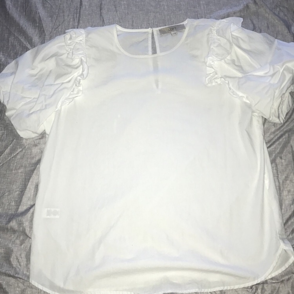 Loft ruffle sleeve top ! Worn once !